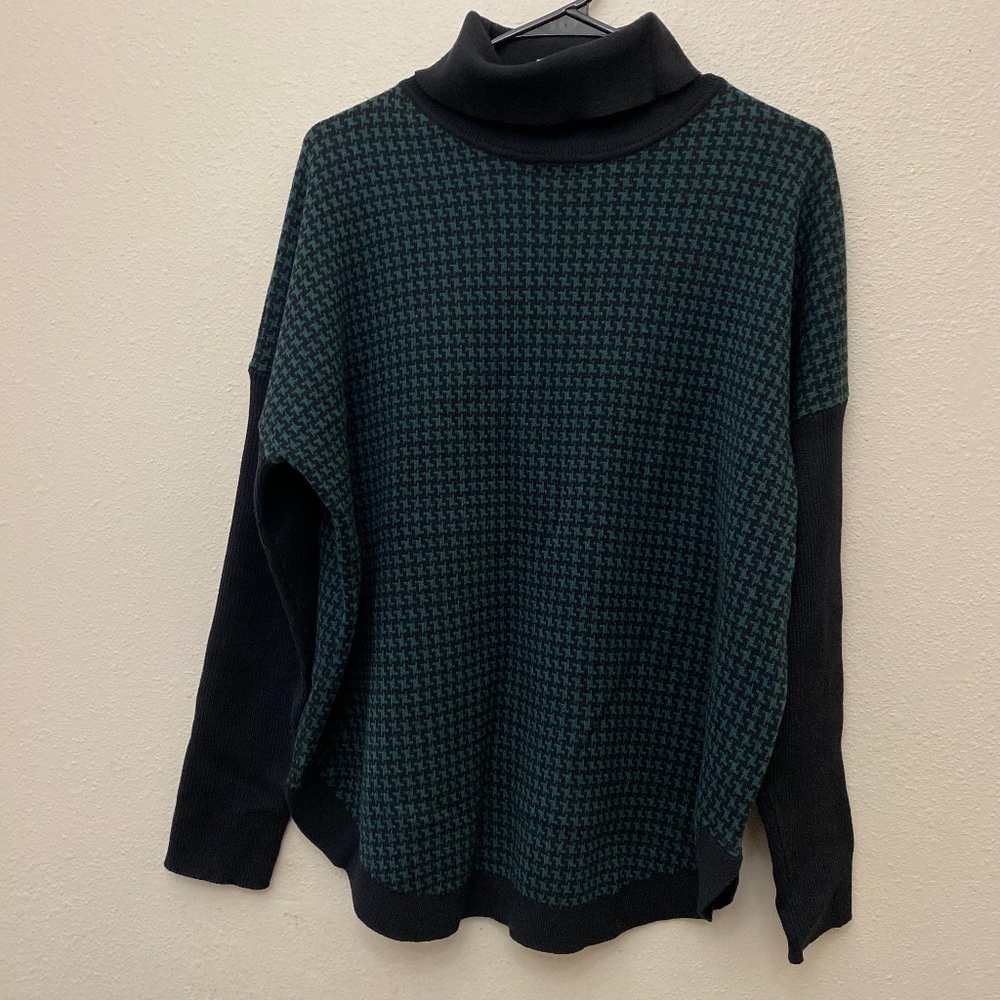 NWT XL MK Green and Black Cowl Neck Sweater